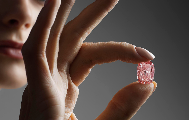 11-Carat Pink Diamond from Tanzania Expected to Sell for $21M+ Named the “Williamson Pink Star”