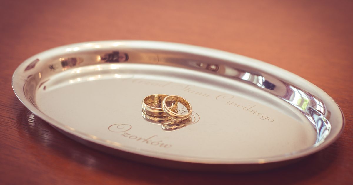 Best Oval Engagement Rings 2026: Top 5 Ranked