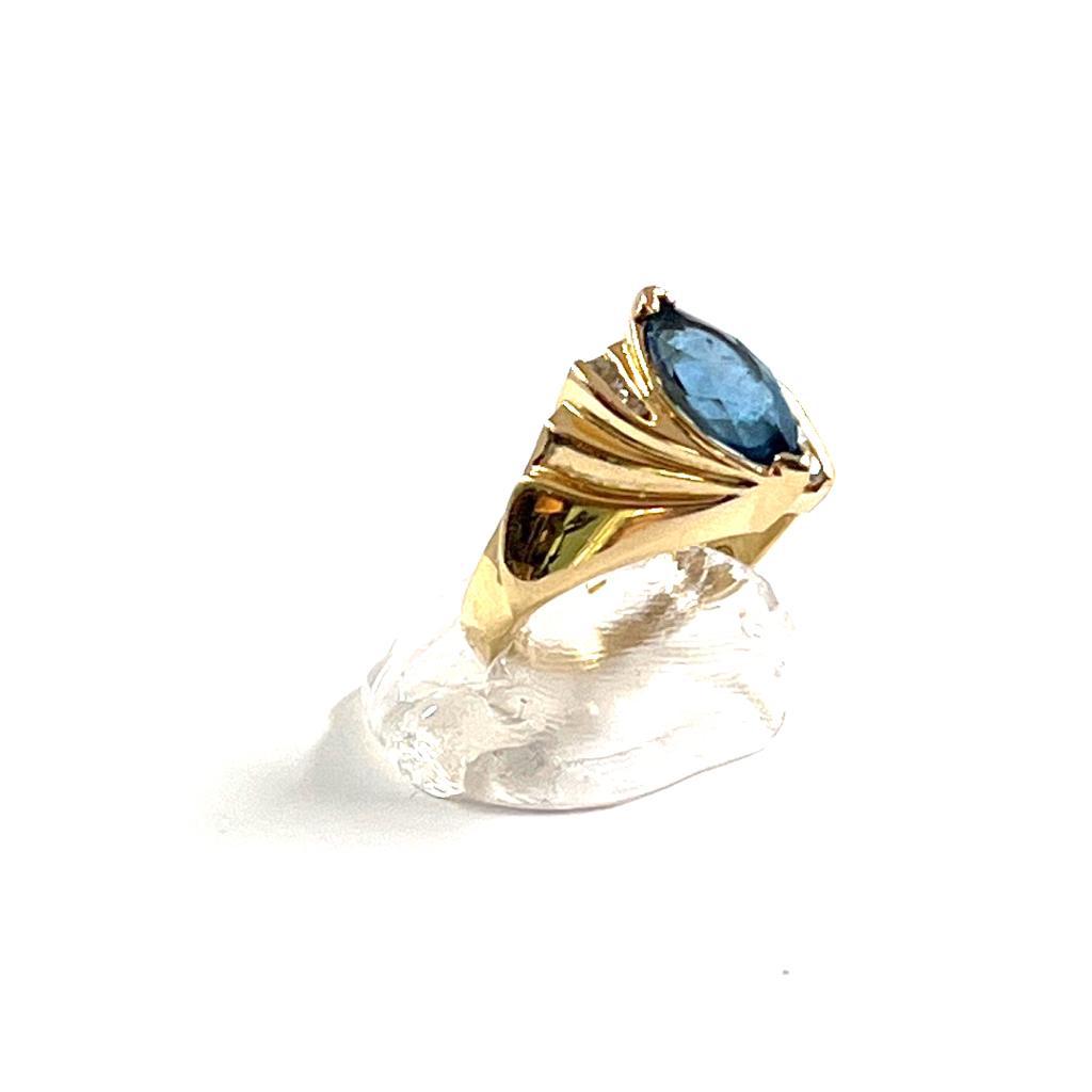 BLUE TOPAZ ELLOW GOLD LONDON