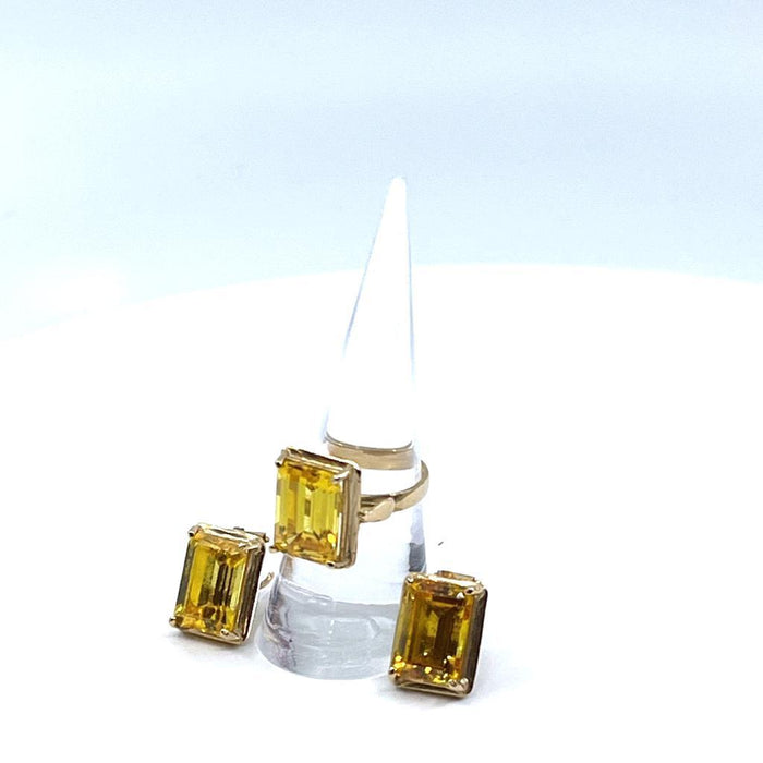 TOPAZ EMERALD CUT YELLOW GOLD