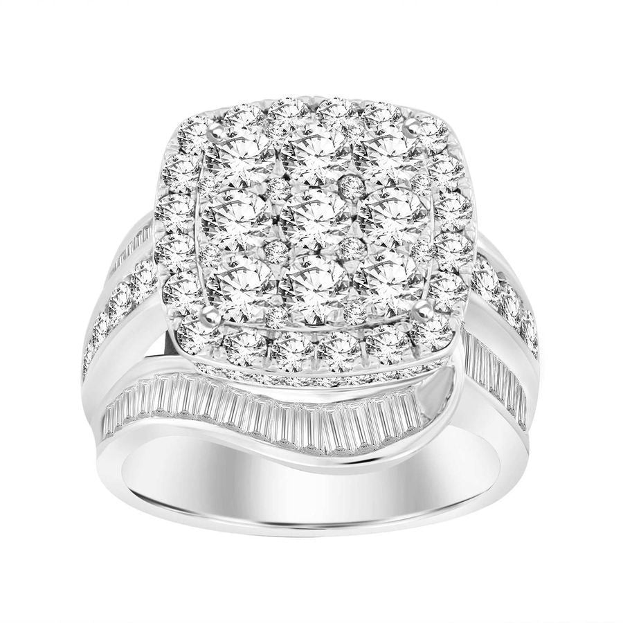 LADIES RING 4 CT ROUND/BAGUETTE DIAMOND 10K WHITE GOLD