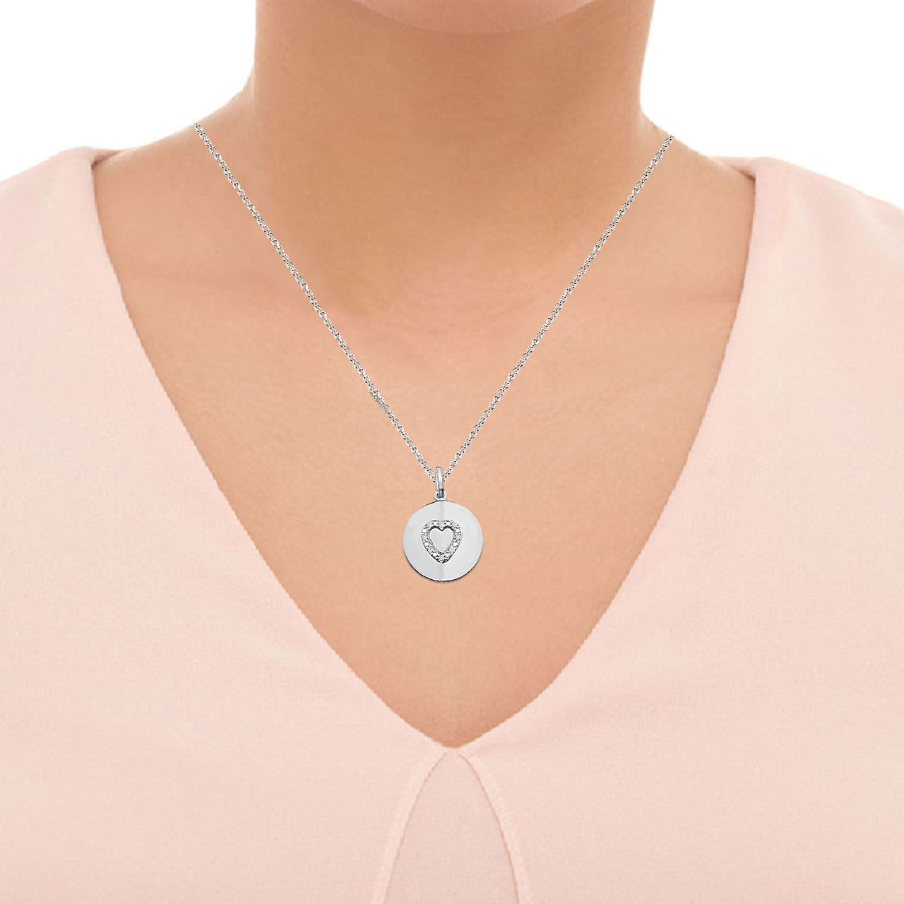 LADIES CIRCLE HEART PENDANT 1/10 CT ROUND DIAMOND SILVER