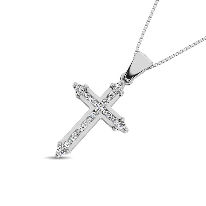 10K White Gold 1/5 Ct.Tw. Diamond Cross Pendant