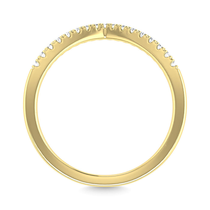 Diamond 1/6 Ct.Tw. Chevron Band in 14K Yellow Gold