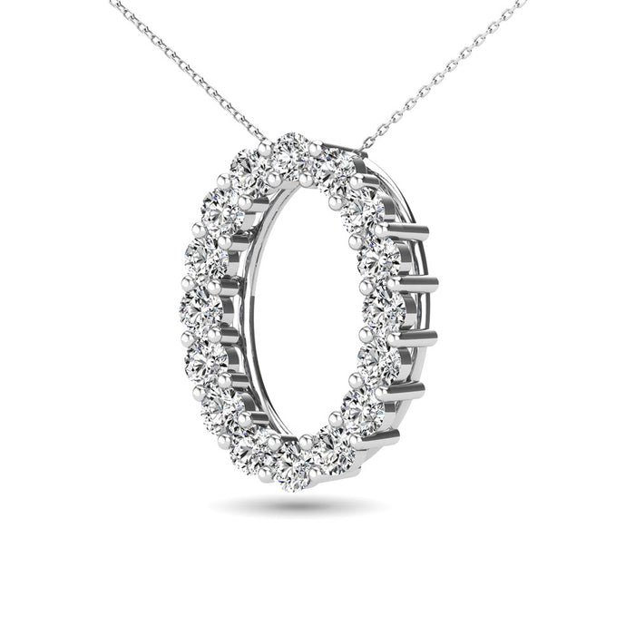 Diamond 3/8 Ct.Tw. Oval Shape Pendant in 14K White Gold