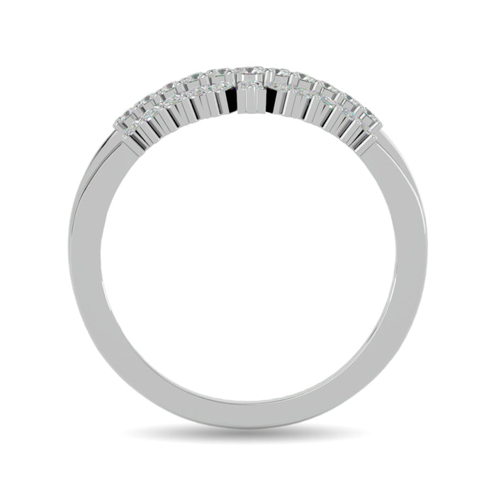 Diamond 1/3 ct tw Chevron Band in 10K White Gold