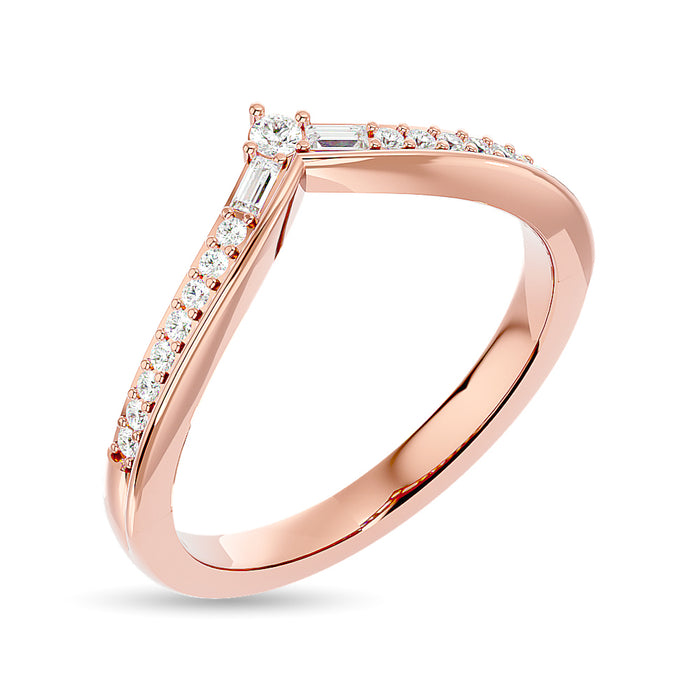 Diamond 1/6 ct tw Chevron Band in 10K Rose Gold