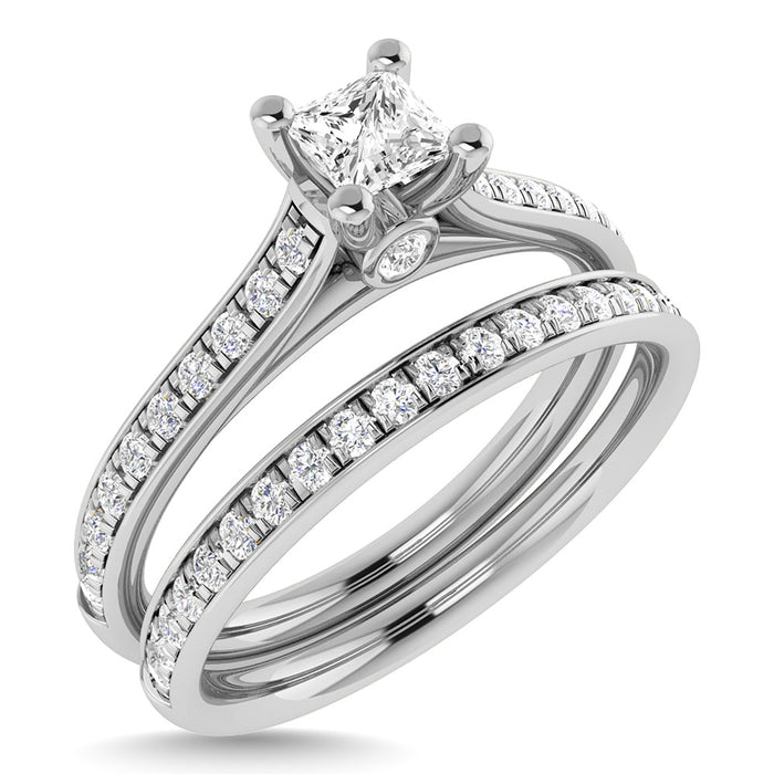 Diamond 3/4 Ct.Tw. Princess Shape Bridal Ring in 14K White Gold